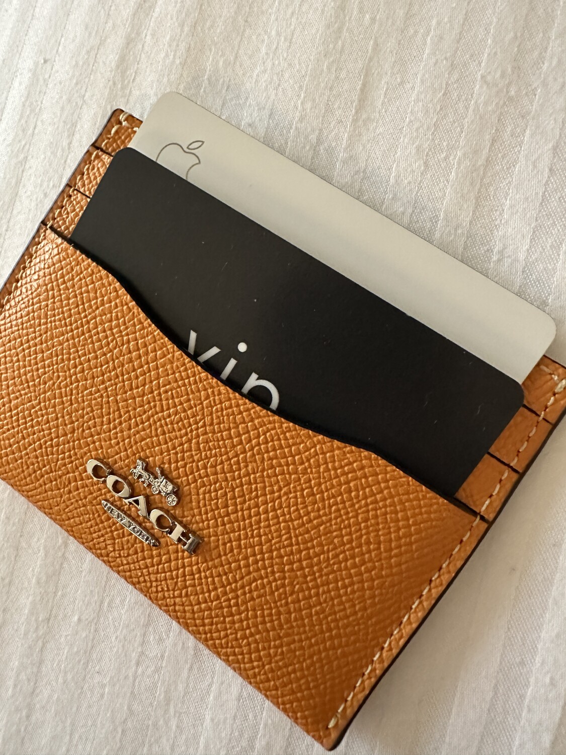 Cash-less lifestyle 2023