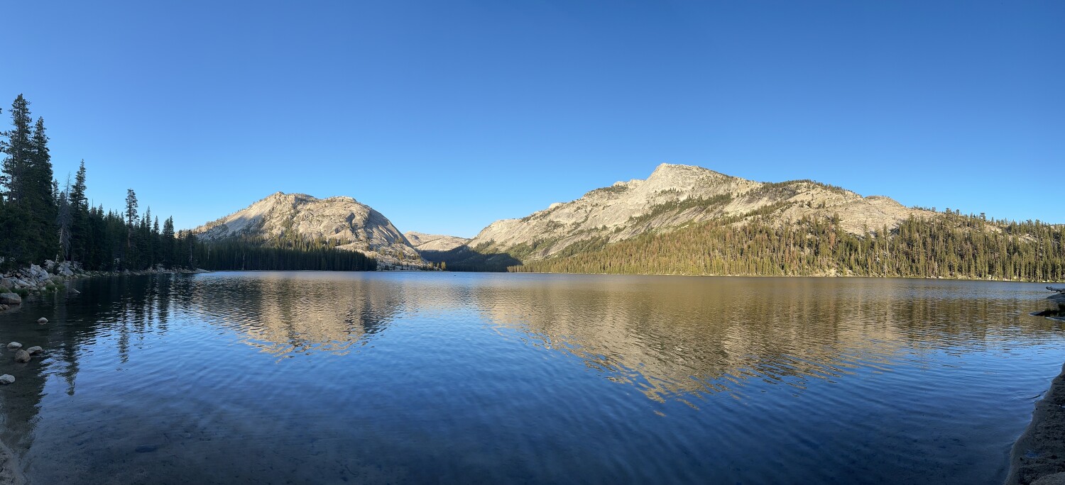 Tenaya lake Yosemite National Park