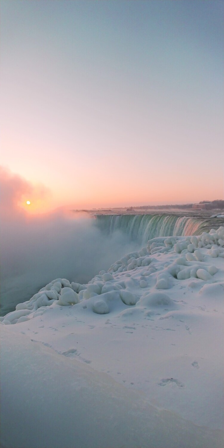 Frozen Niagara Falls