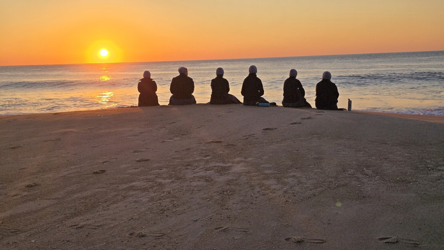 Sunrise in stillness and peace