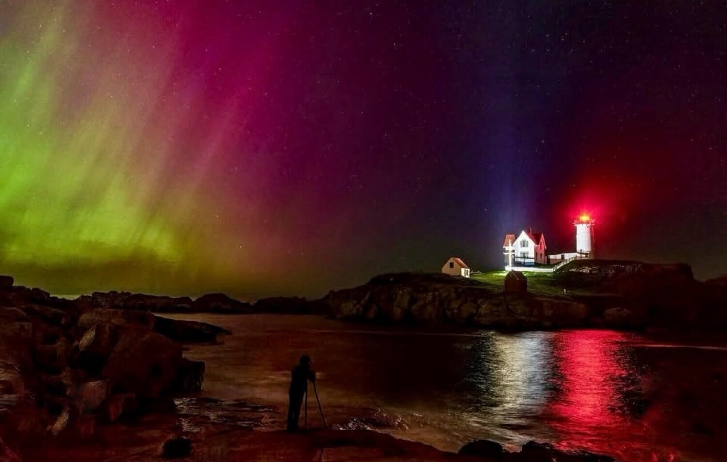 Aurora at Nubble Light