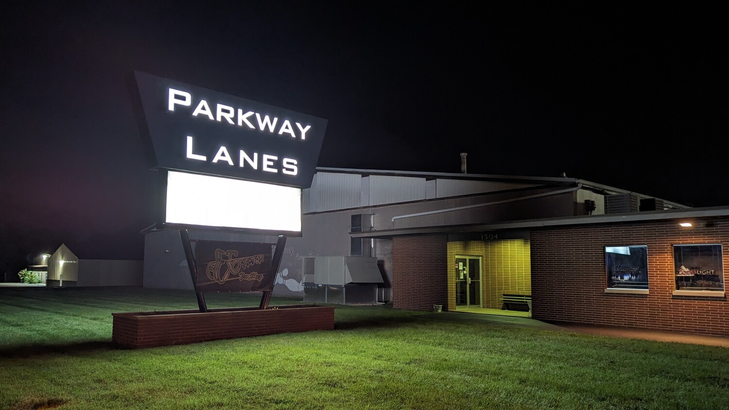 Parkway Lanes