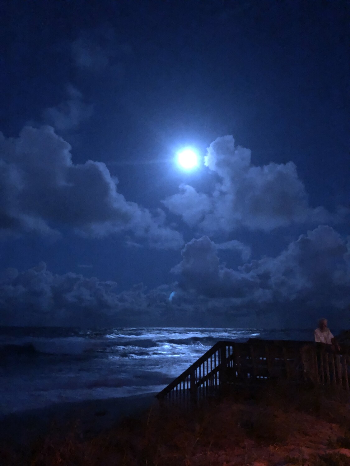 Romantic Evening on Jensen Beach, Florida 🌺