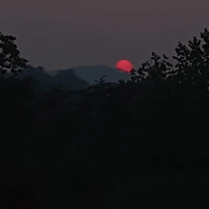 Red Moon