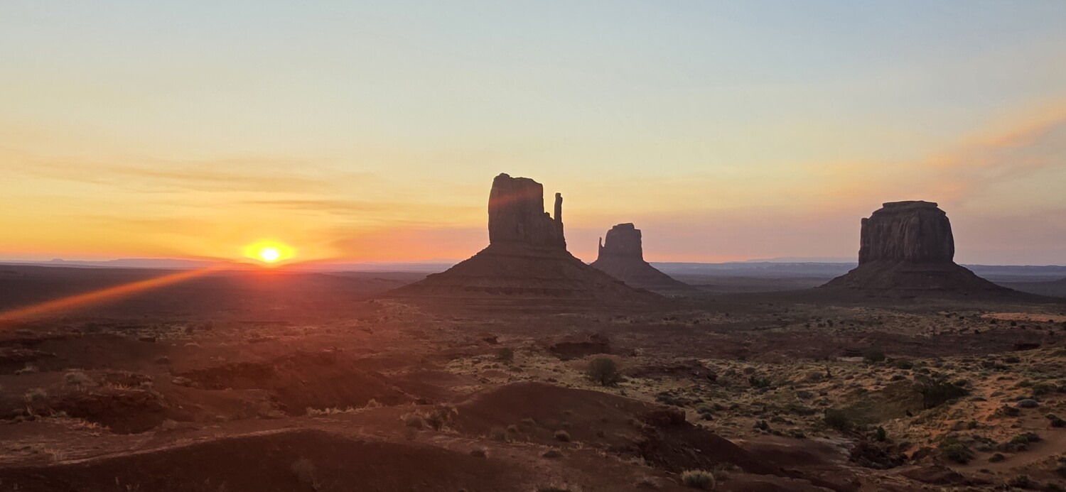 Monumental Morning