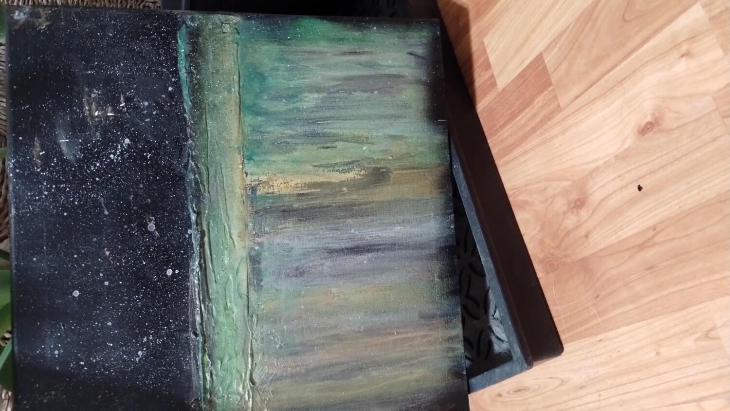 Cosmic Green Northern lights