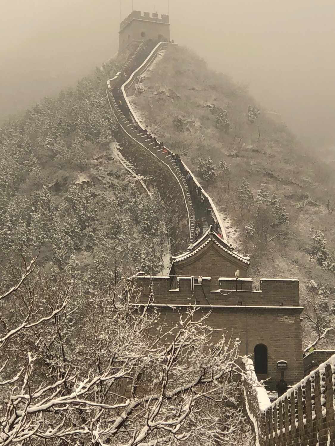 Snowing on the great wall