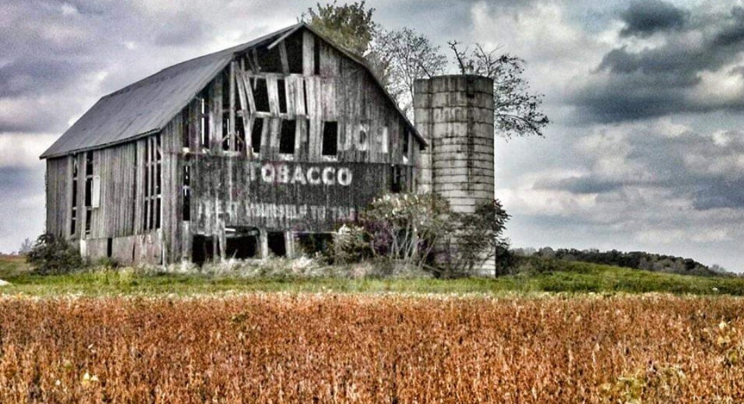 Mail Pouch Tobacco Barn