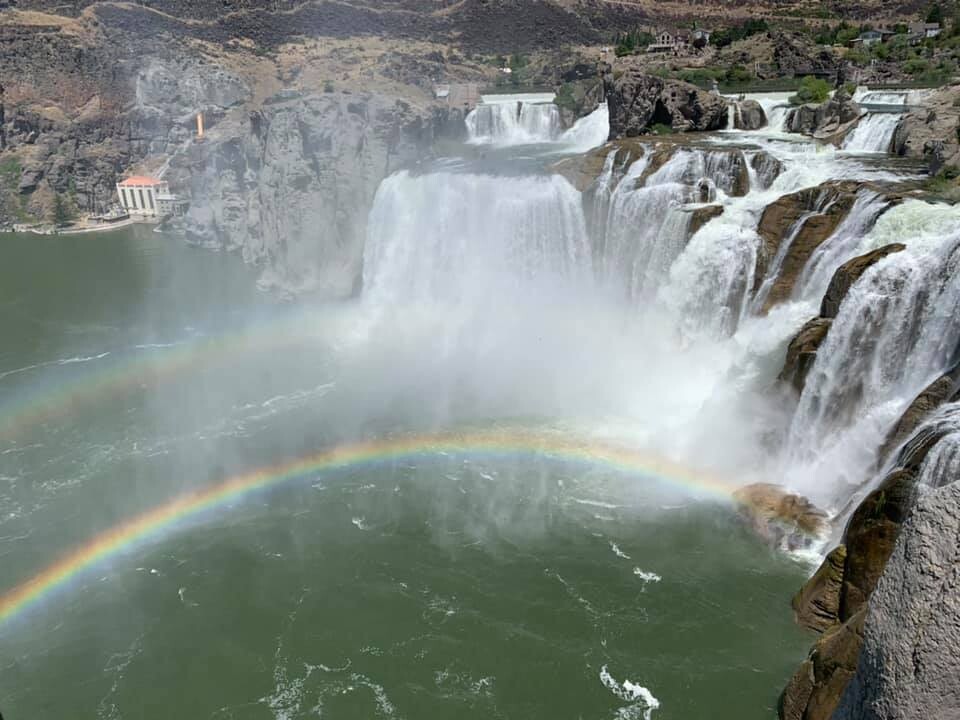 Rainbow over Shoshone Falls