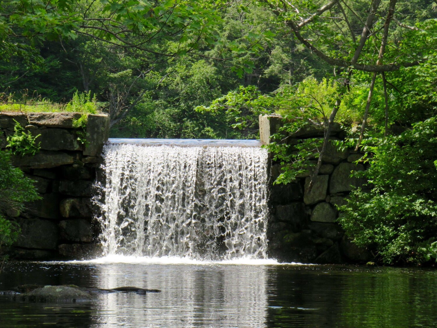 Dam at Lake Nubanusit NH