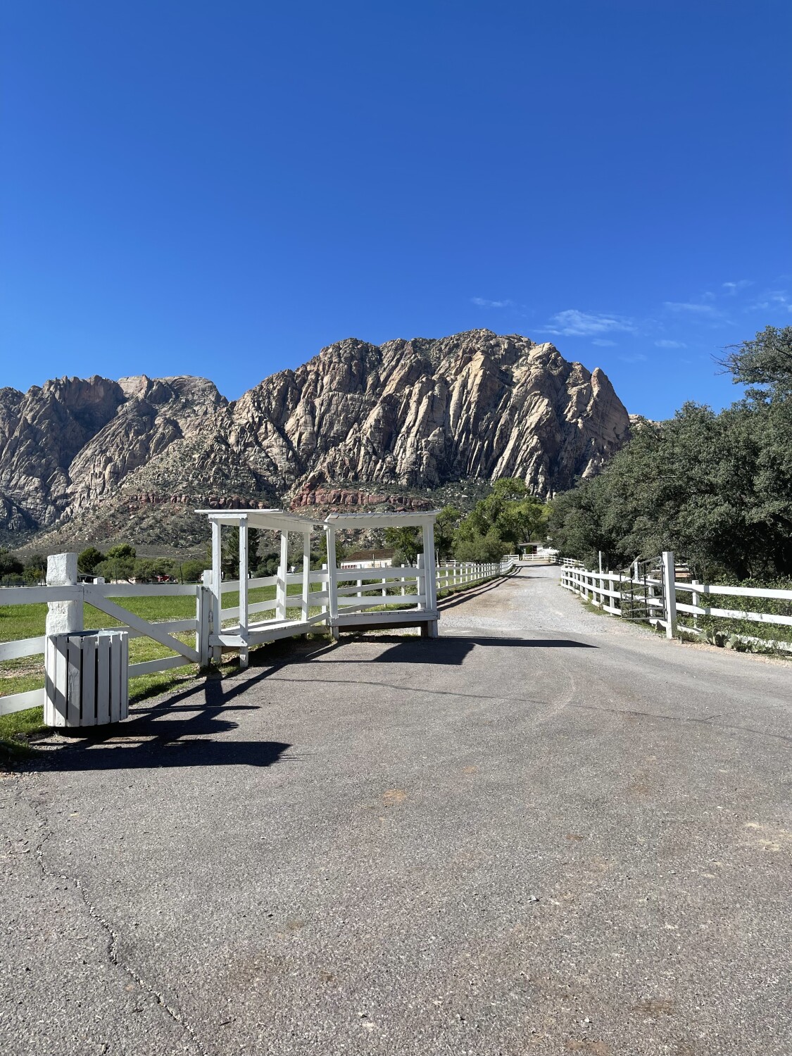 Way to the Mountains