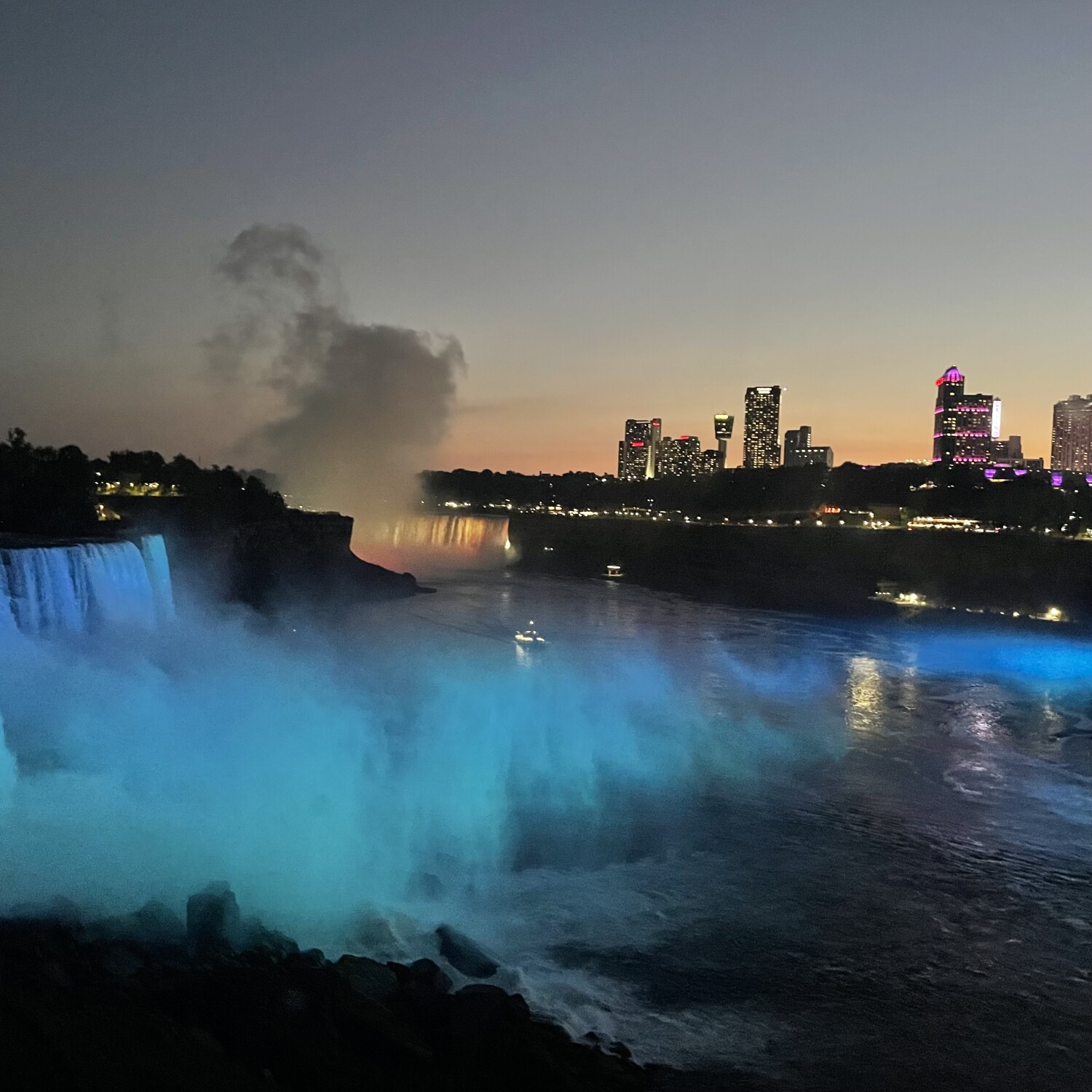 Maid of the Mist Niagara Falls