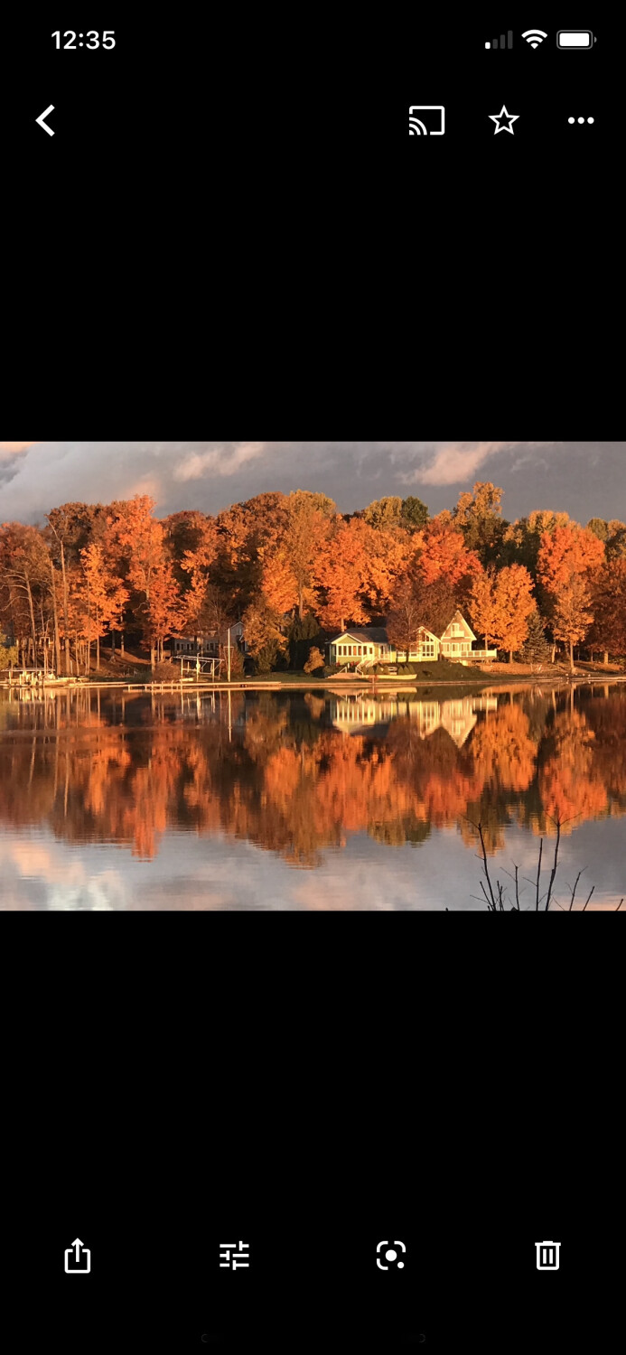 Fall on Magician Lake
