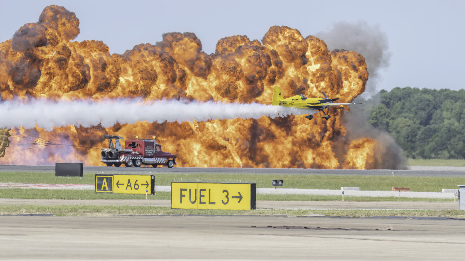 Jet Race Wall of Fire