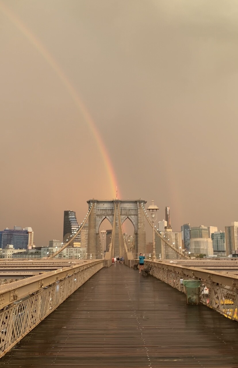 Brooklyn bridge rainbow