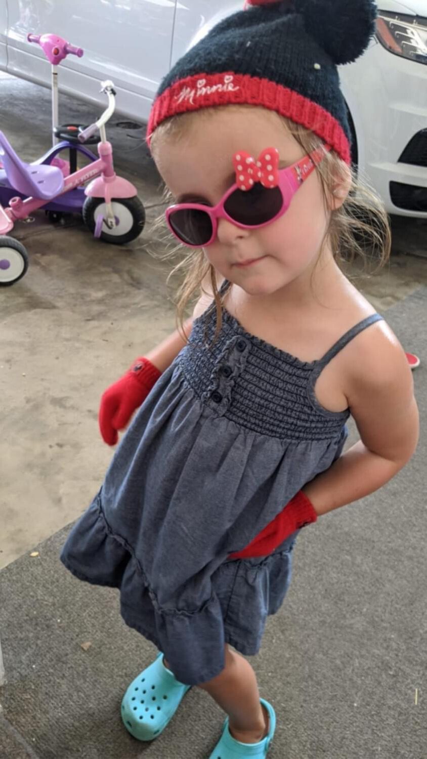 Gianna getting her material girl on!!