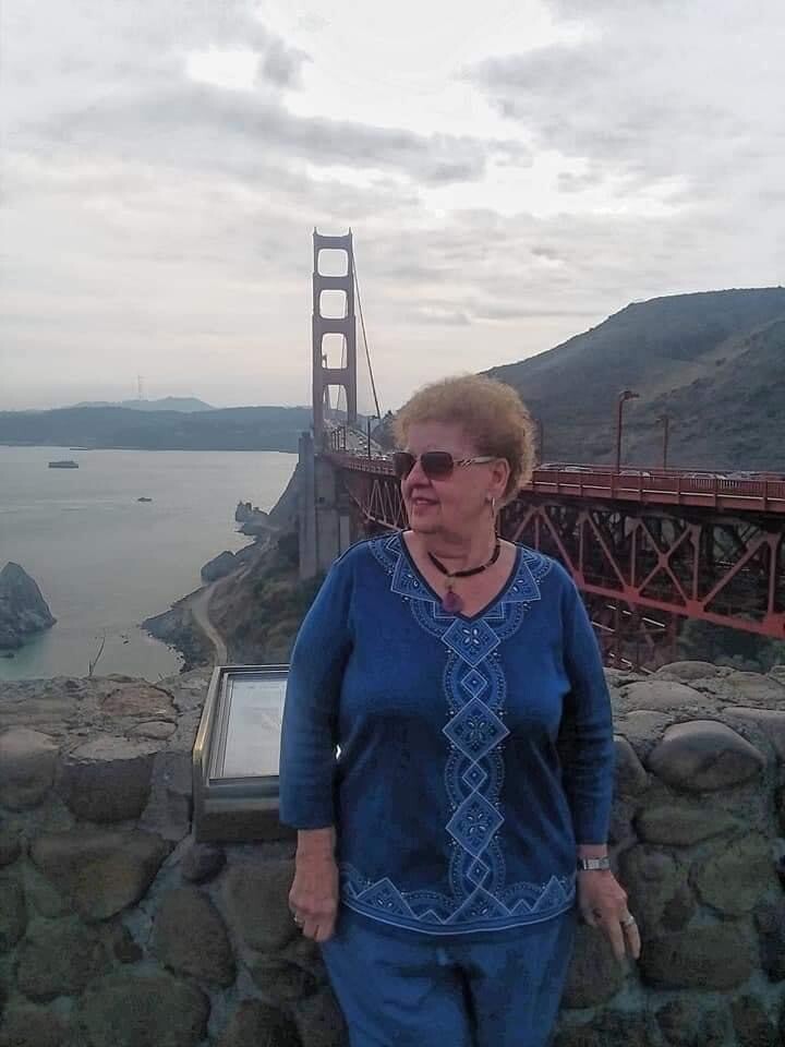 Theresa @ Golden Gate Bridge