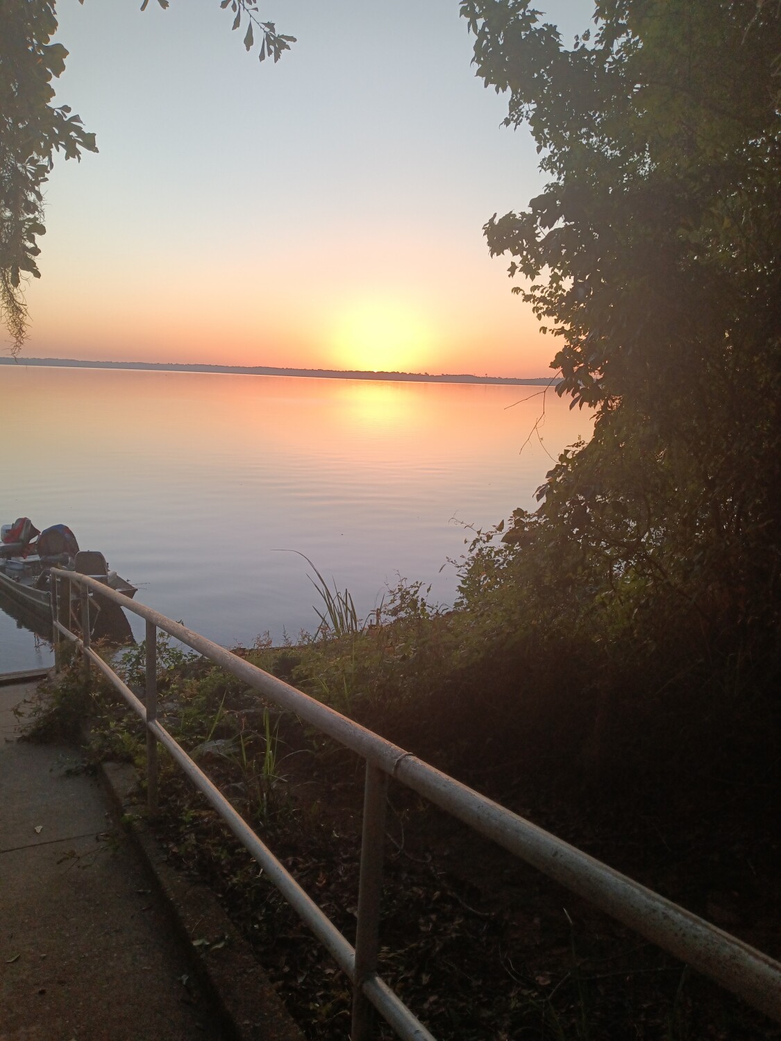 Santee sun going down