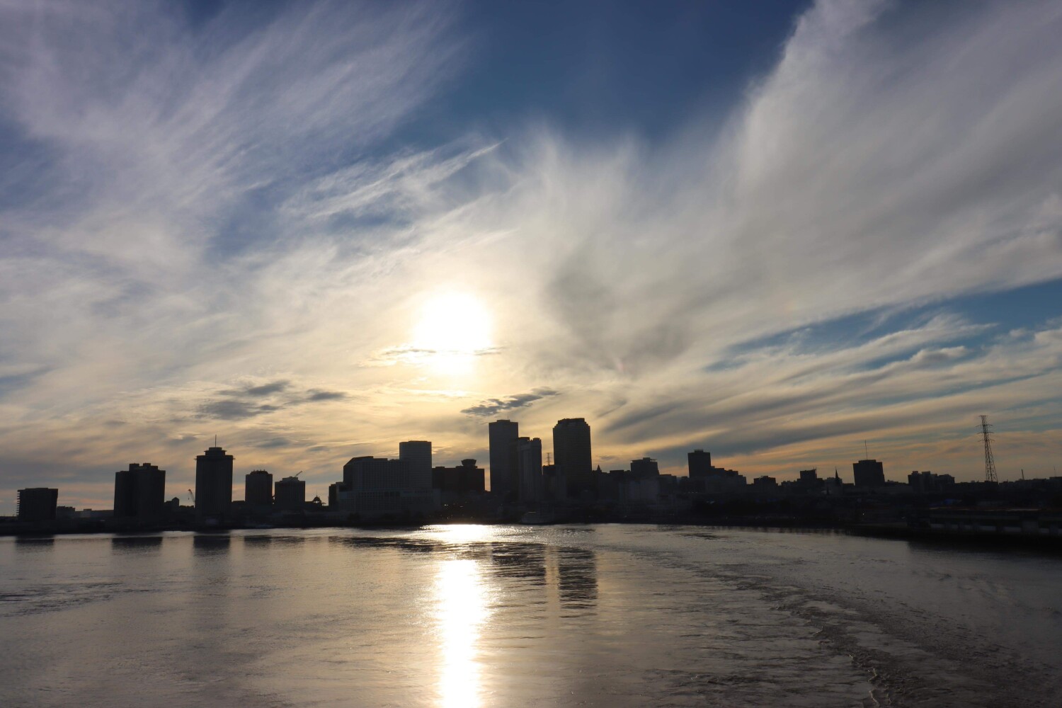 New Orleans Beautiful sky line