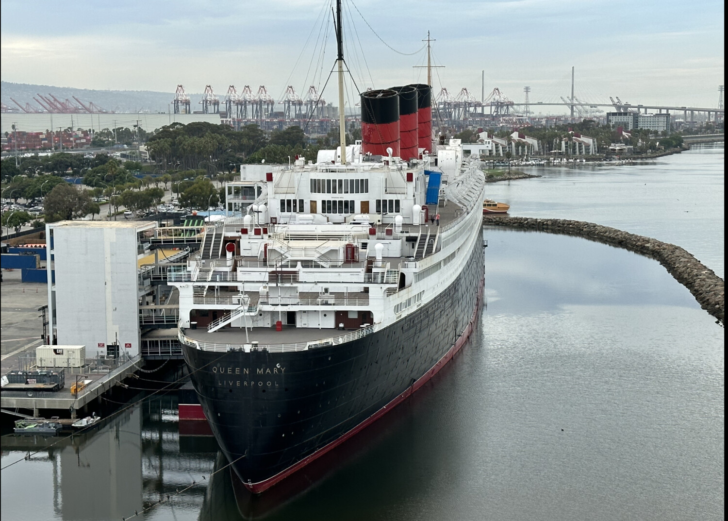 The Queen in Long Beach