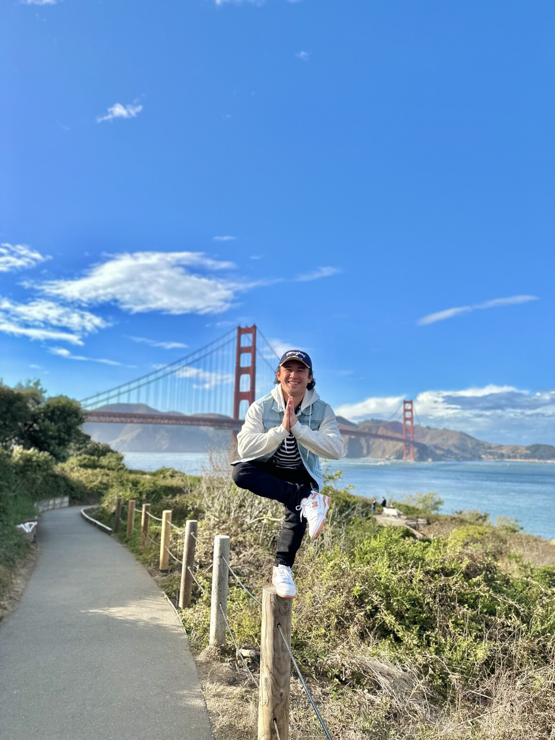 The Golden kung fu bridge