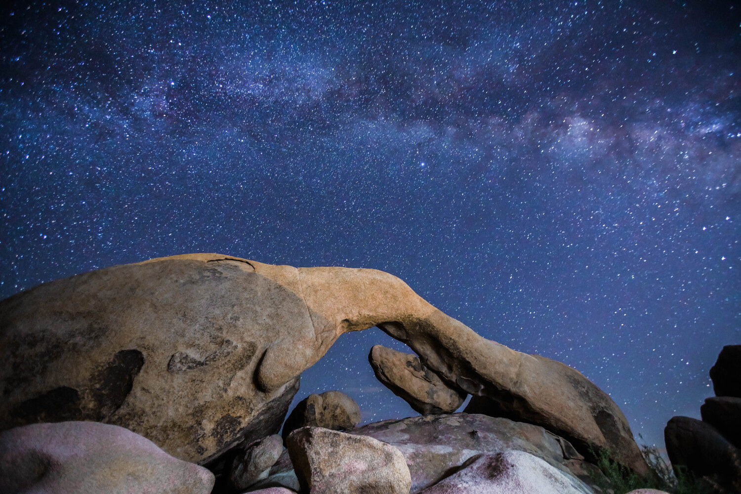 Milky arch