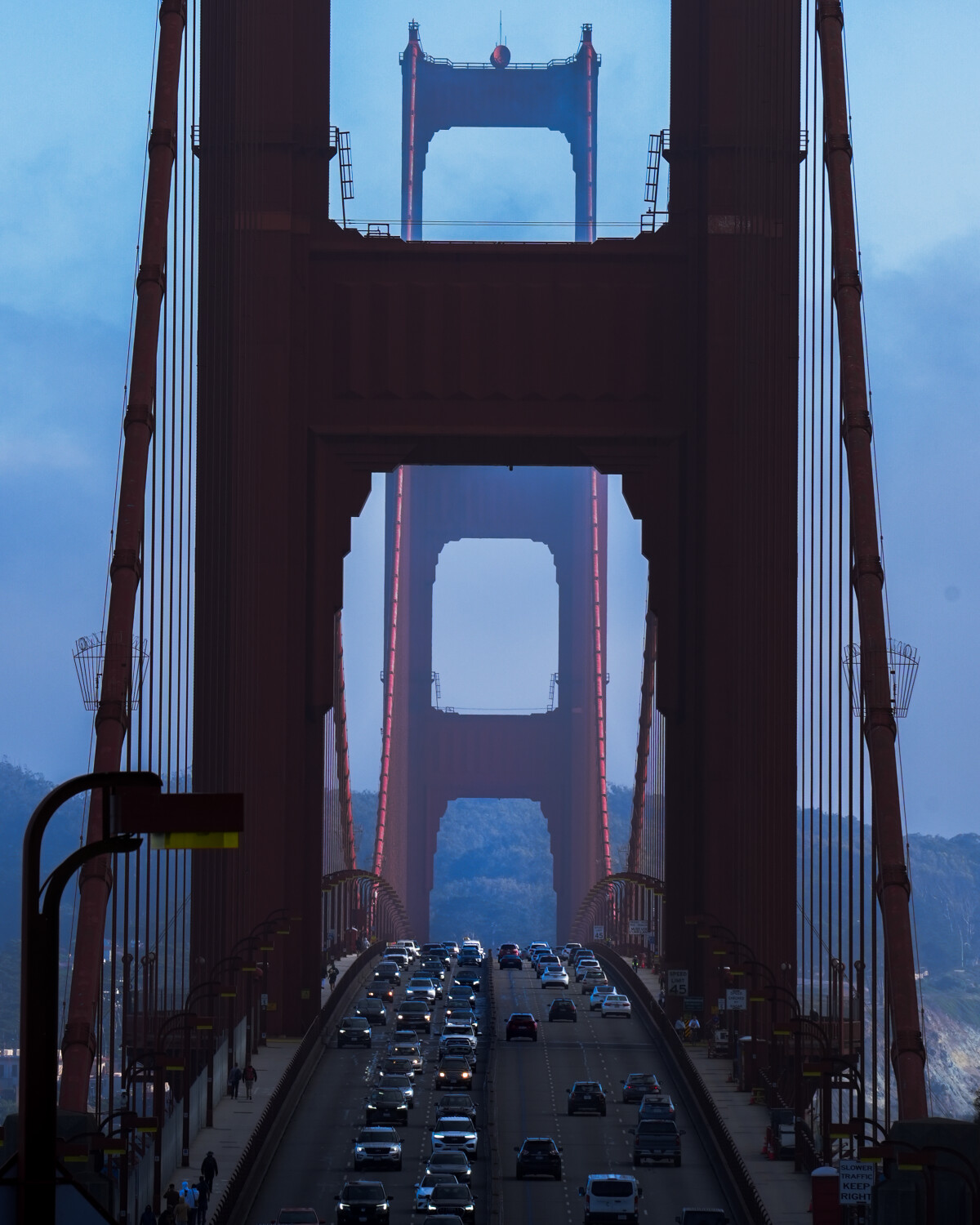 Golden Gate sun and shadow