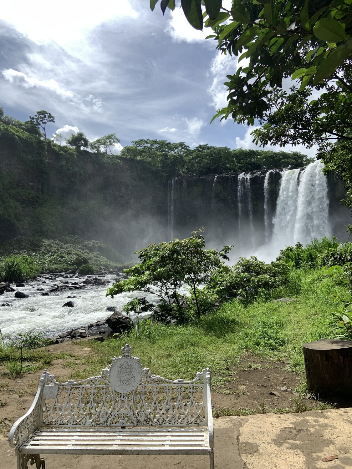 Salto de Eyipantla waterfall