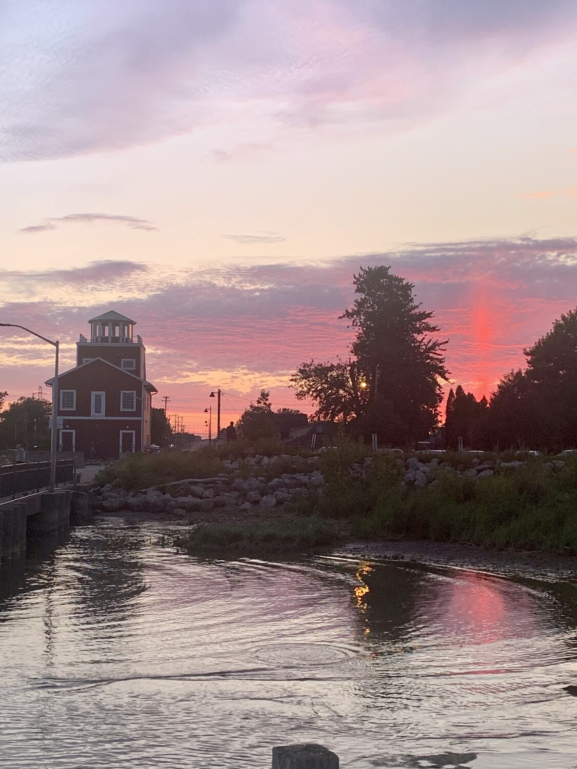 Luna Pier Lighthouse