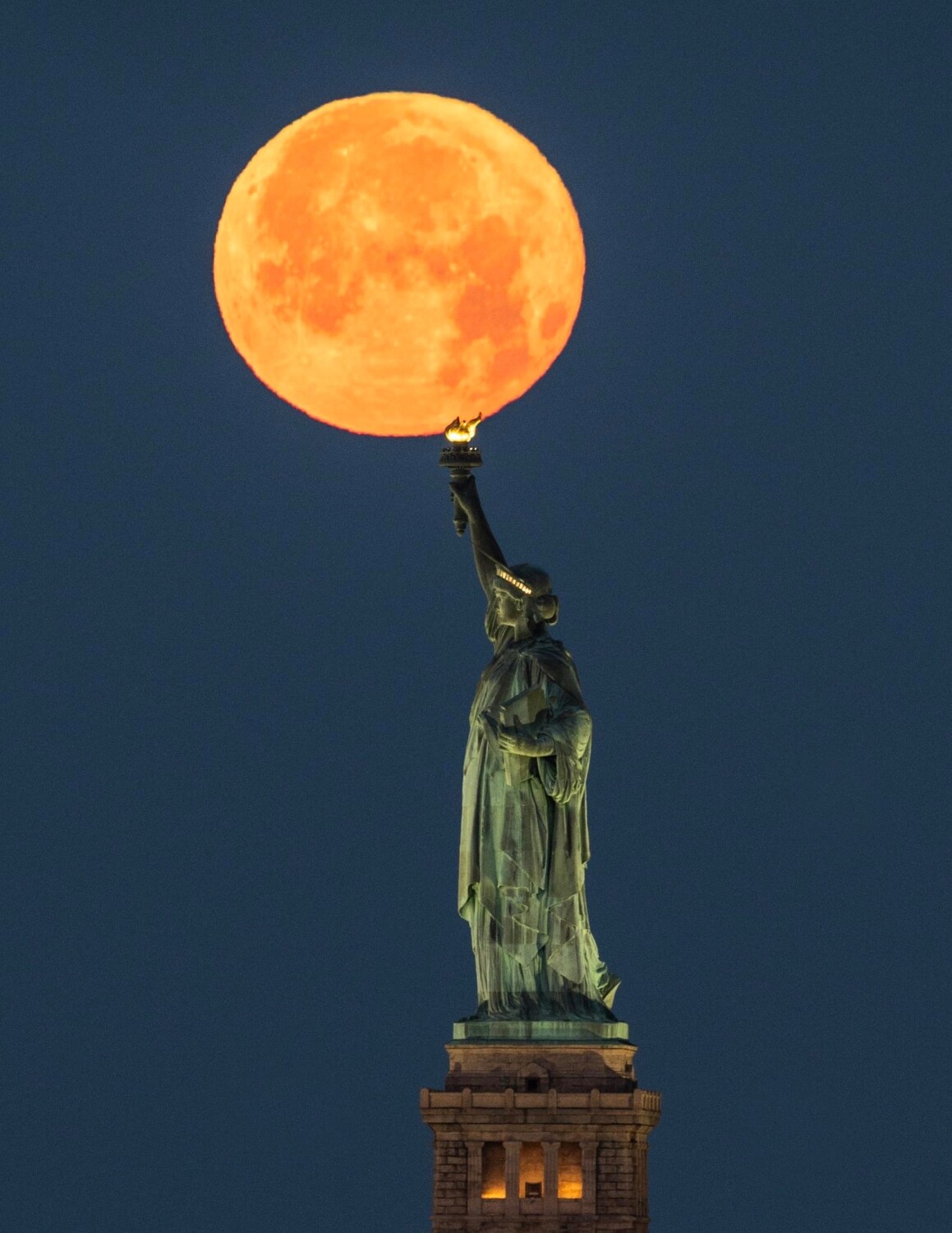 Moon Liberty