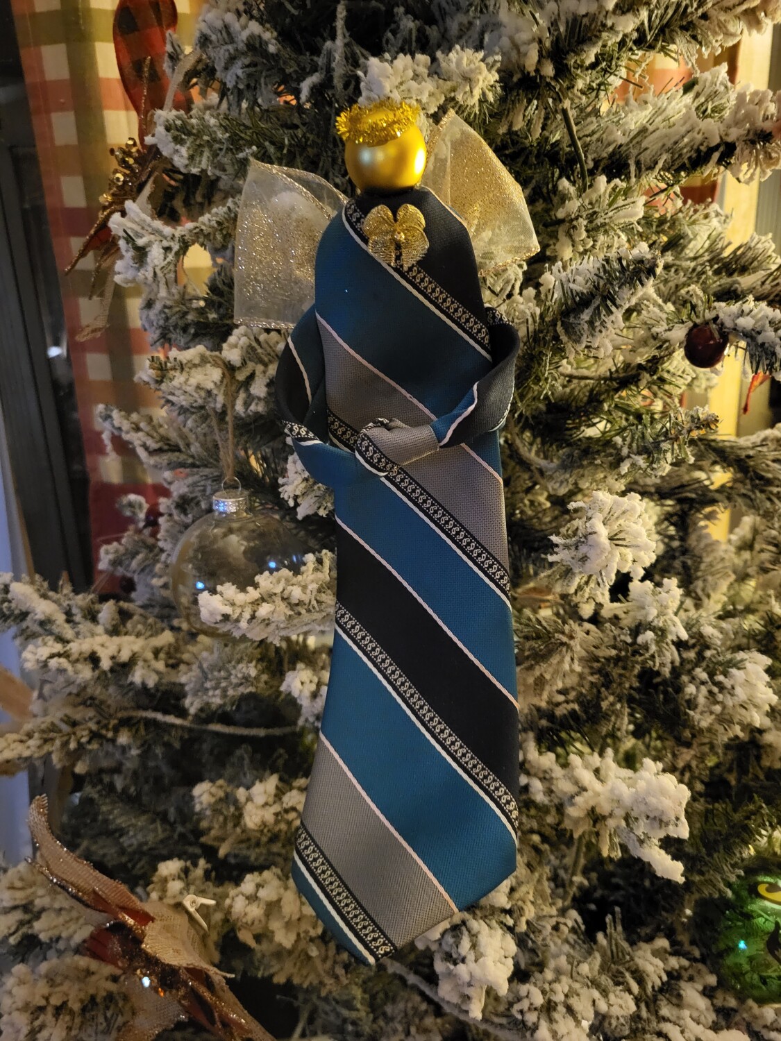 Daddy's Angel's Tie