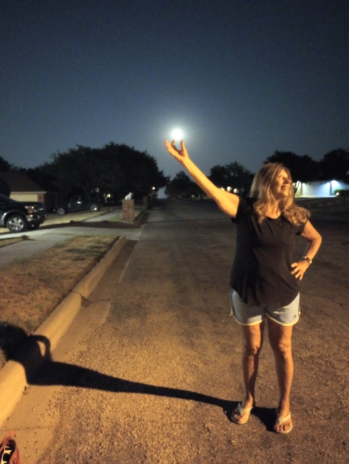 Super blue moon in my hand!