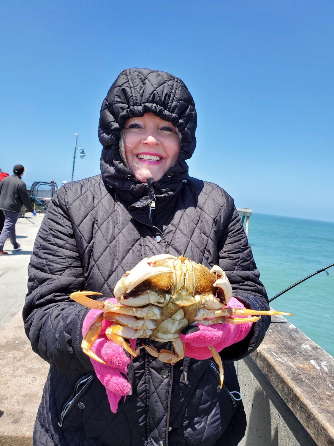 Crabbing on Pacifica Peir