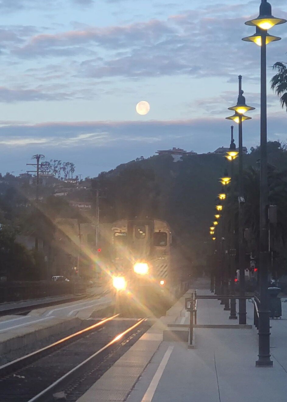 Train at Santa Barbara