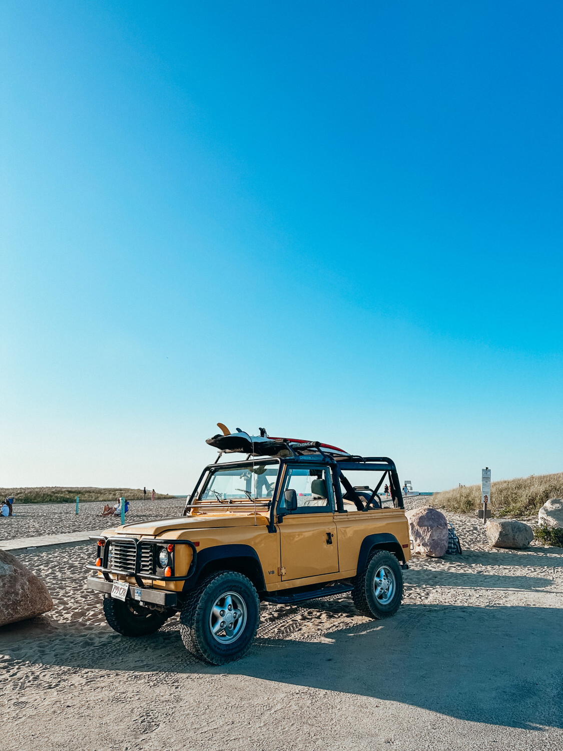 Jeep & Beach