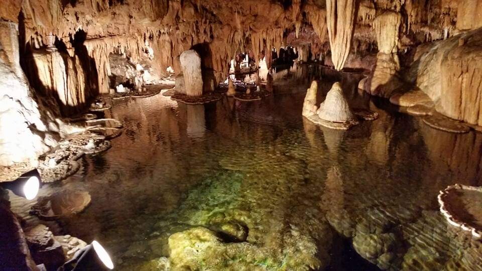 Onondaga Cave