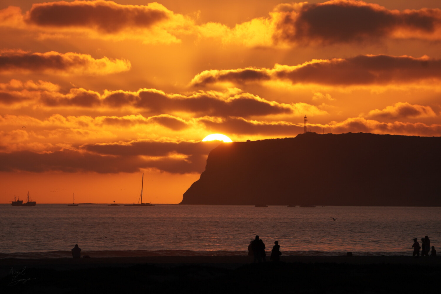 A quiet sunset shared with strangers