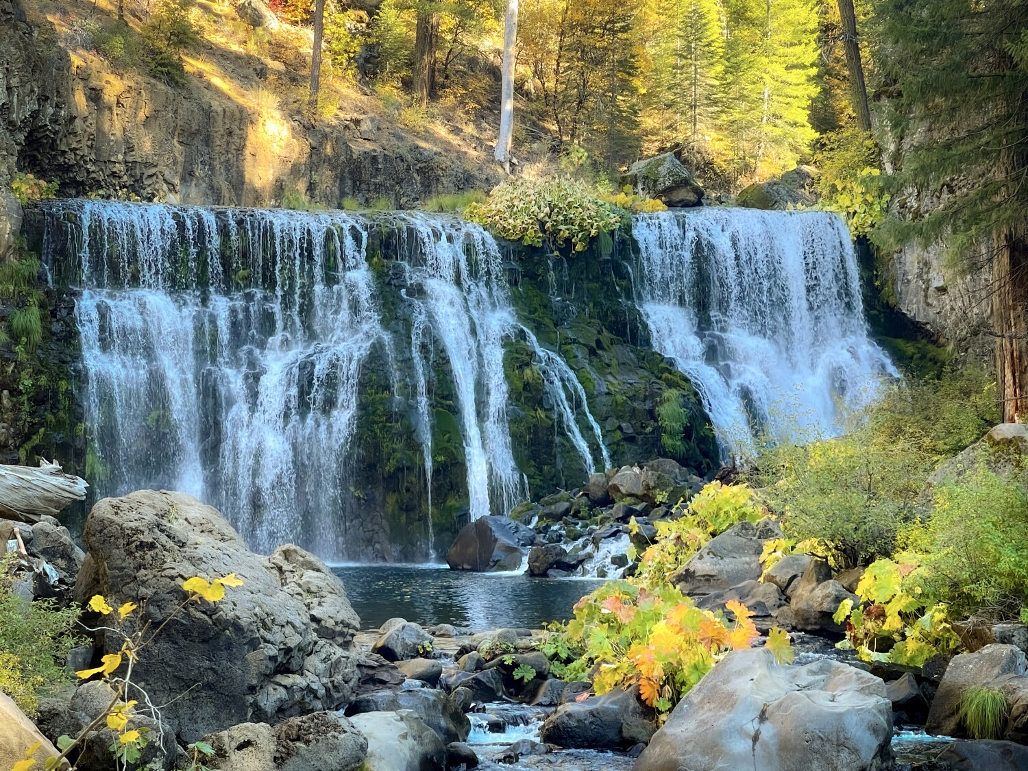 Middle Falls the McCloud River