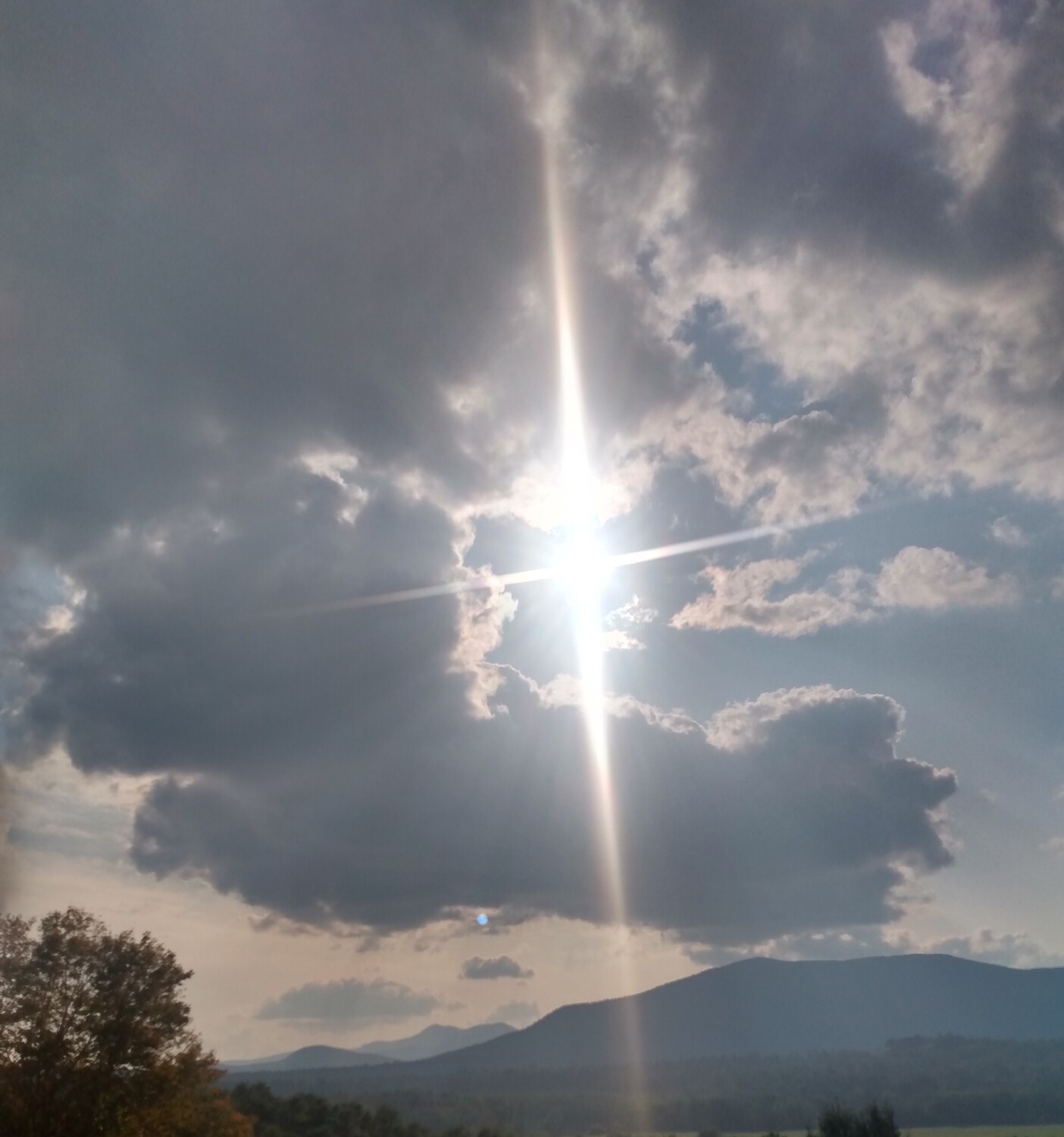 Heaven shining down on us ❣️