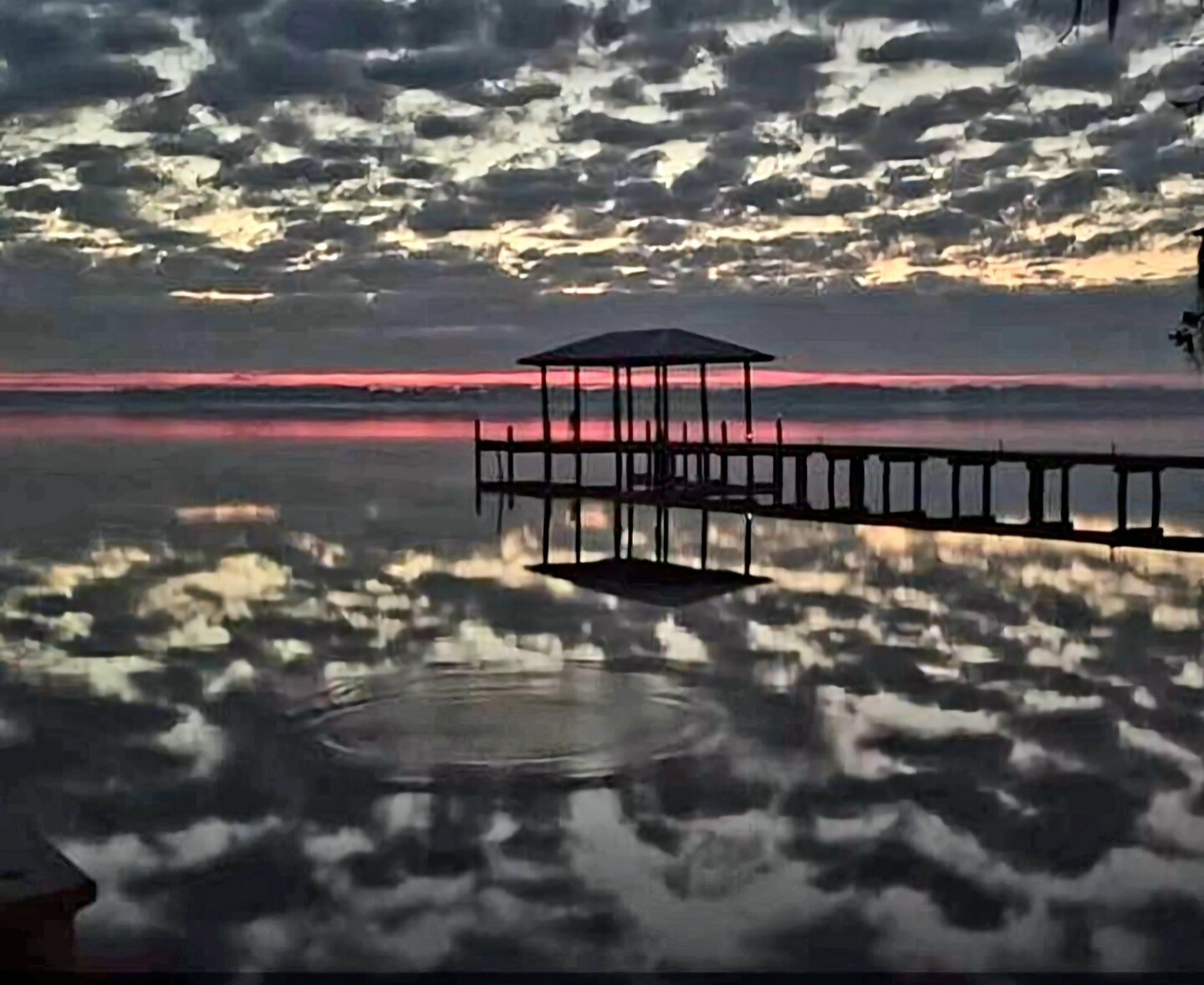 Cloudy morning refections