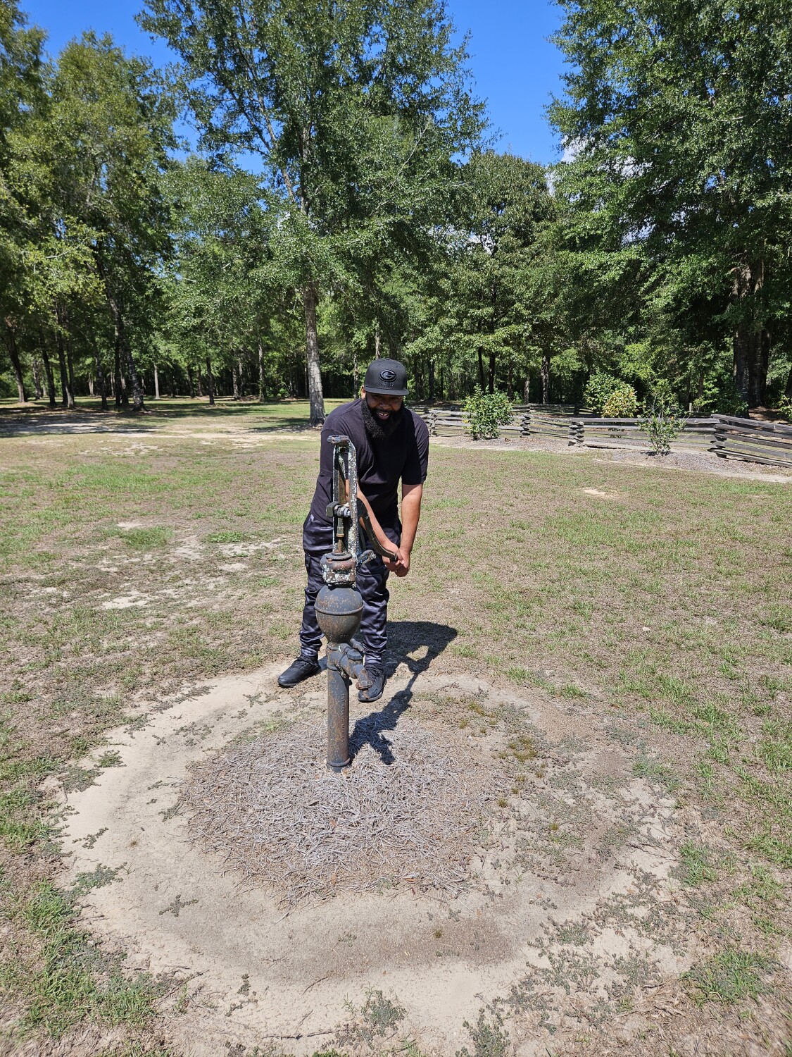 Old country water pump