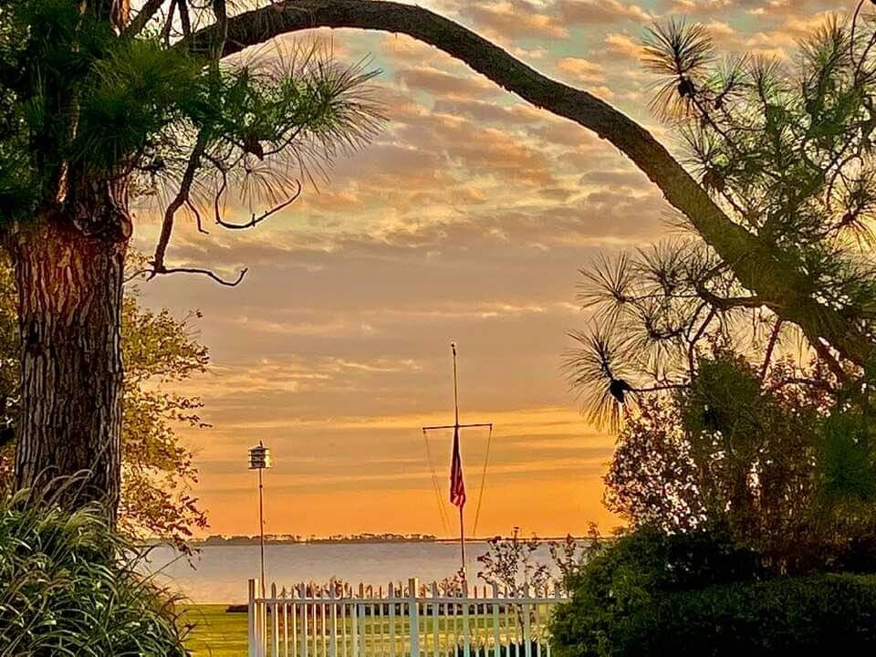 Island Morning peace