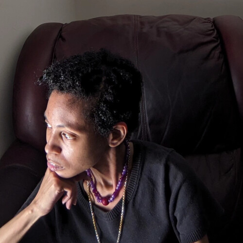 LaTia Bryant Profile