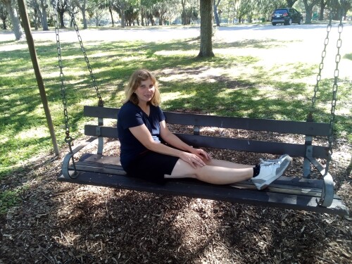 Theresa Mayr Profile