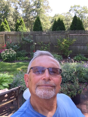 Anthony Van Dercreek Profile