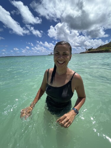 Esmeralda Amos Profile