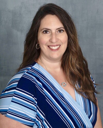 Carina Searight Profile