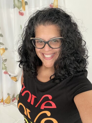 Mary Anne Matos Profile