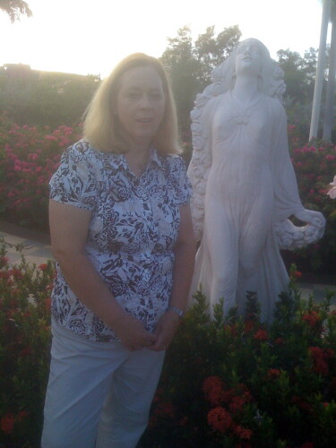 Shirley Mitchum Profile