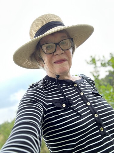 Donna Wisocky Cronin Profile